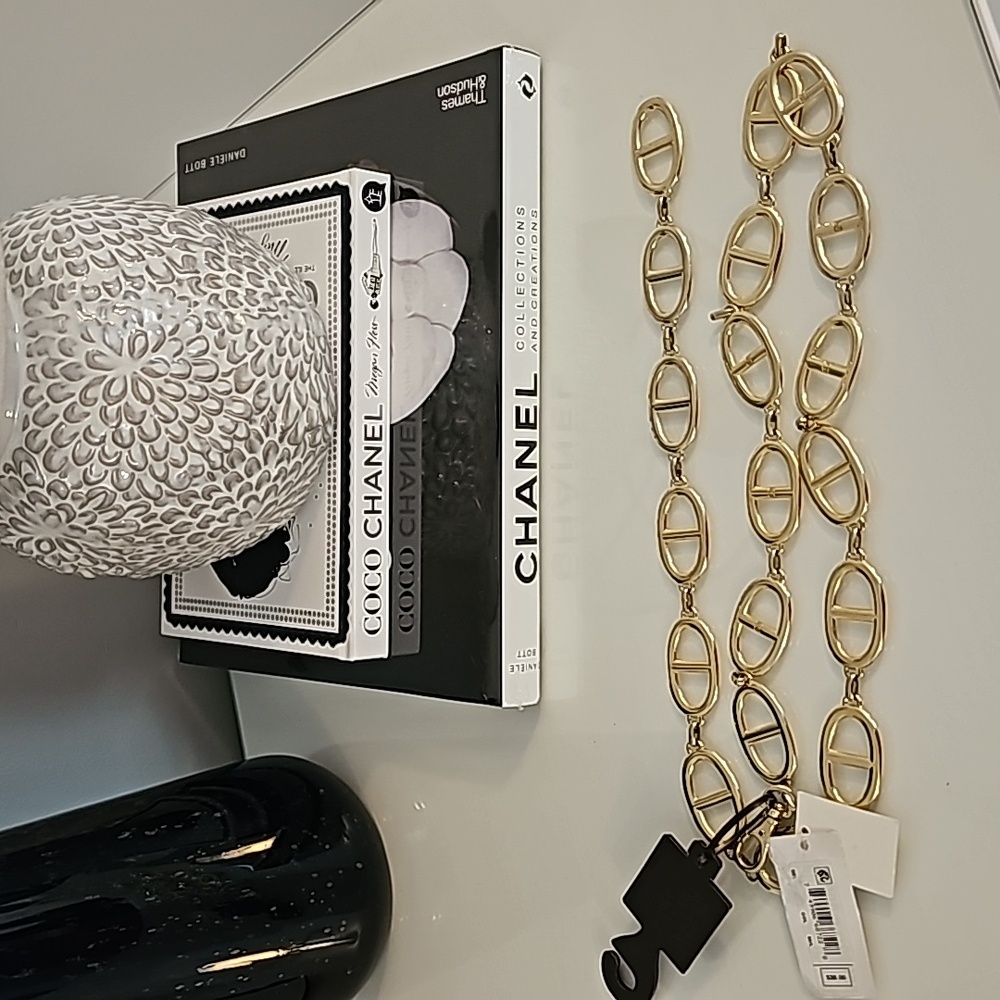 Michael Kors Gold Chain Belt.  M/L. NWT